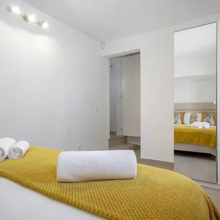 Beautiful With A Pool البوفيرا